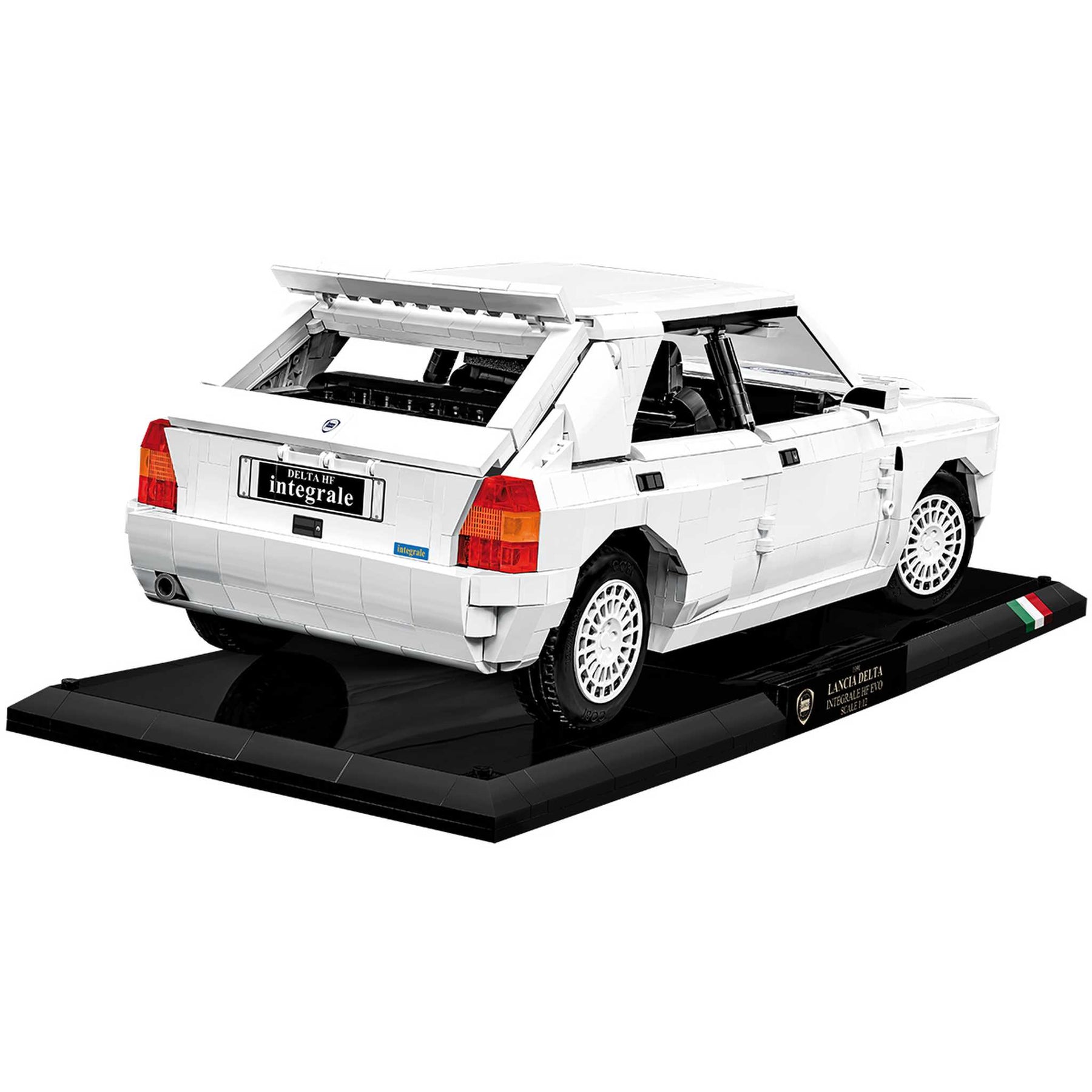 CB-24356 - Lancia Delta Integrale Executive Edition (Cobi)